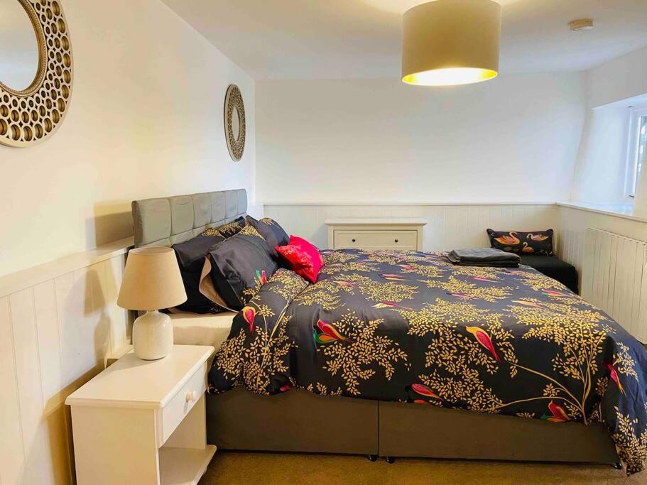 The Mill Stylish Rural Apartment With Beautiful Views Welsh Newton Common Exterior photo